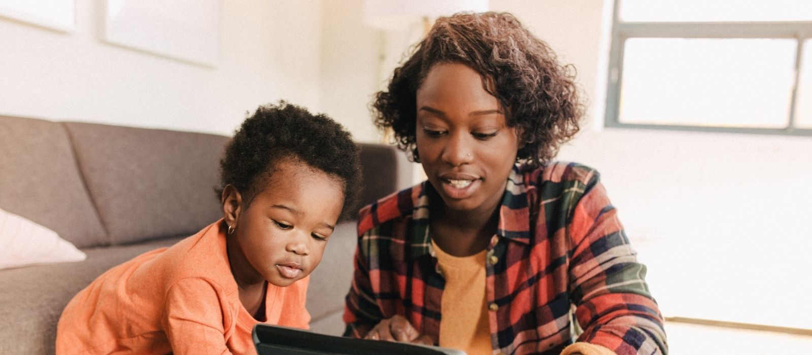 how-indoor-air-quality-affects-your-skin-and-hair-complete-guide