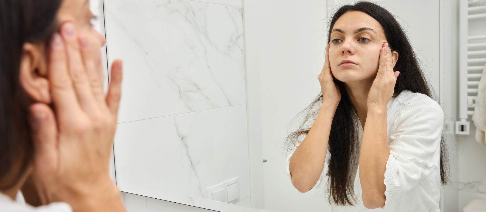 how to adjust skincare routine for your menstrual cycle week by week