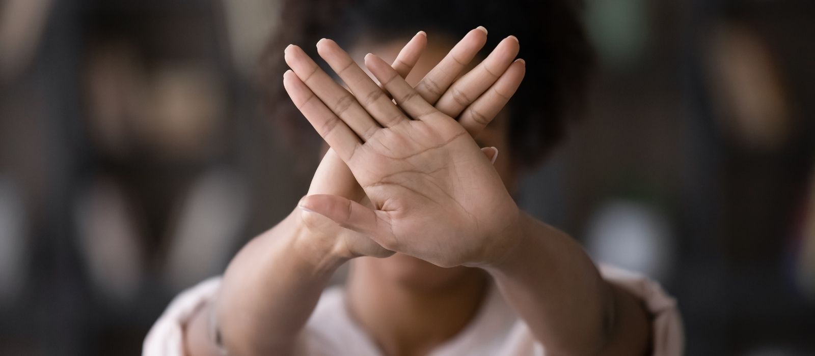 How to Stop Doom Scrolling When You Know It's Making You Feel Worse