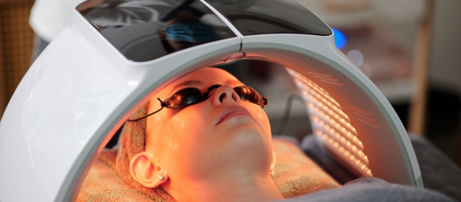 red light therapy for acne