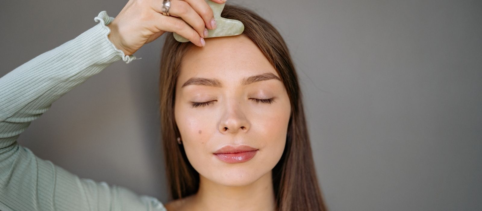 what does gua sha actually do for your face