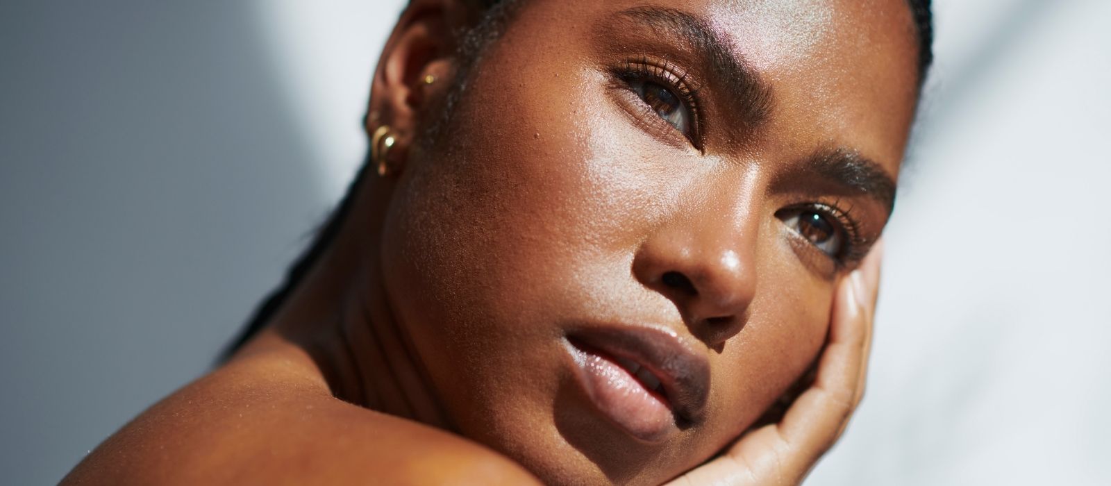 what happens to your skin during perimenopause changes explained